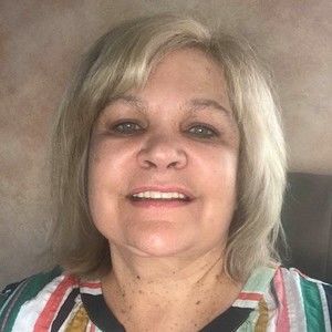 Meet your Posher, Becky